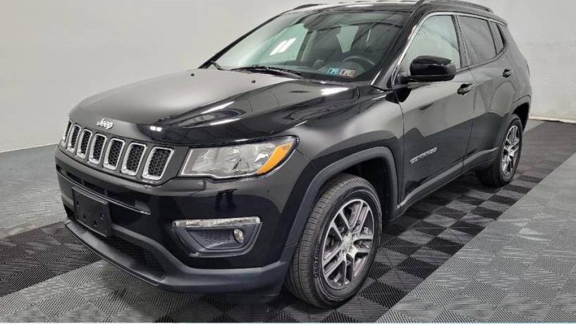 JEEP COMPASS 2018 3C4NJCBB2JT193842 image