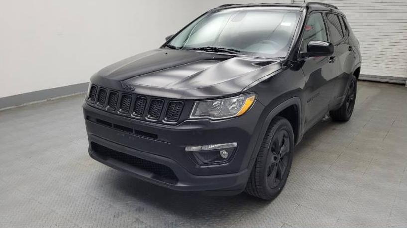 JEEP COMPASS 2018 3C4NJDBB6JT304303 image