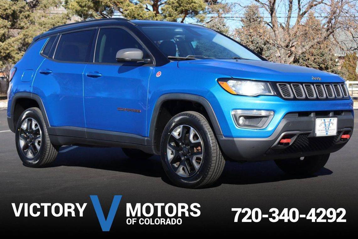 JEEP COMPASS 2018 3C4NJDDB1JT210505 image