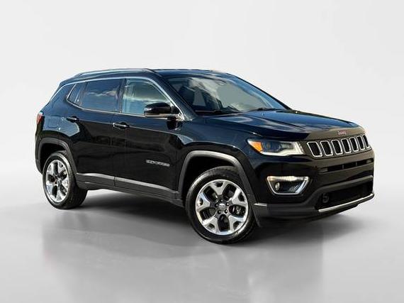 JEEP COMPASS 2018 3C4NJDCB4JT332485 image