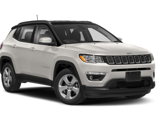 JEEP COMPASS 2018 3C4NJDBB7JT436616 image