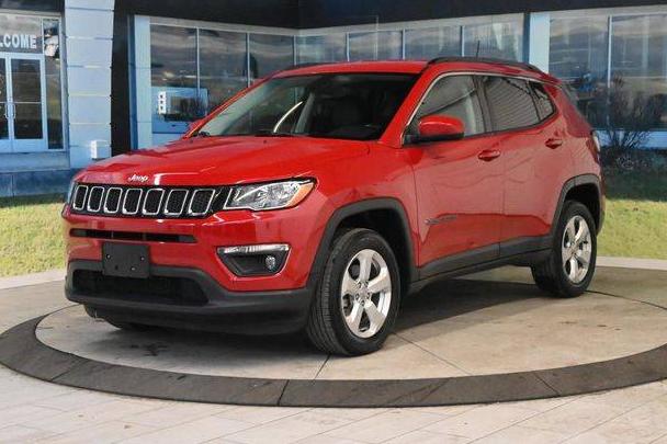 JEEP COMPASS 2018 3C4NJDBB5JT434346 image