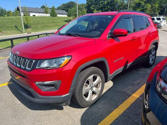 JEEP COMPASS 2018 3C4NJCBB9JT165357 image