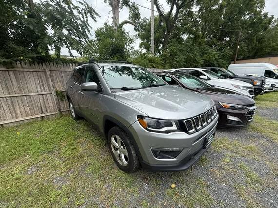 JEEP COMPASS 2018 3C4NJDBB9JT331995 image