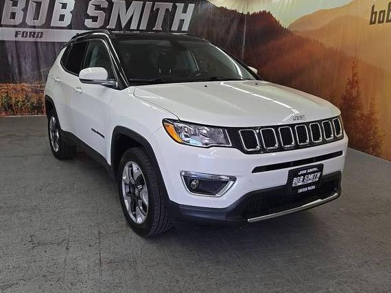 JEEP COMPASS 2018 3C4NJDCB9JT334426 image