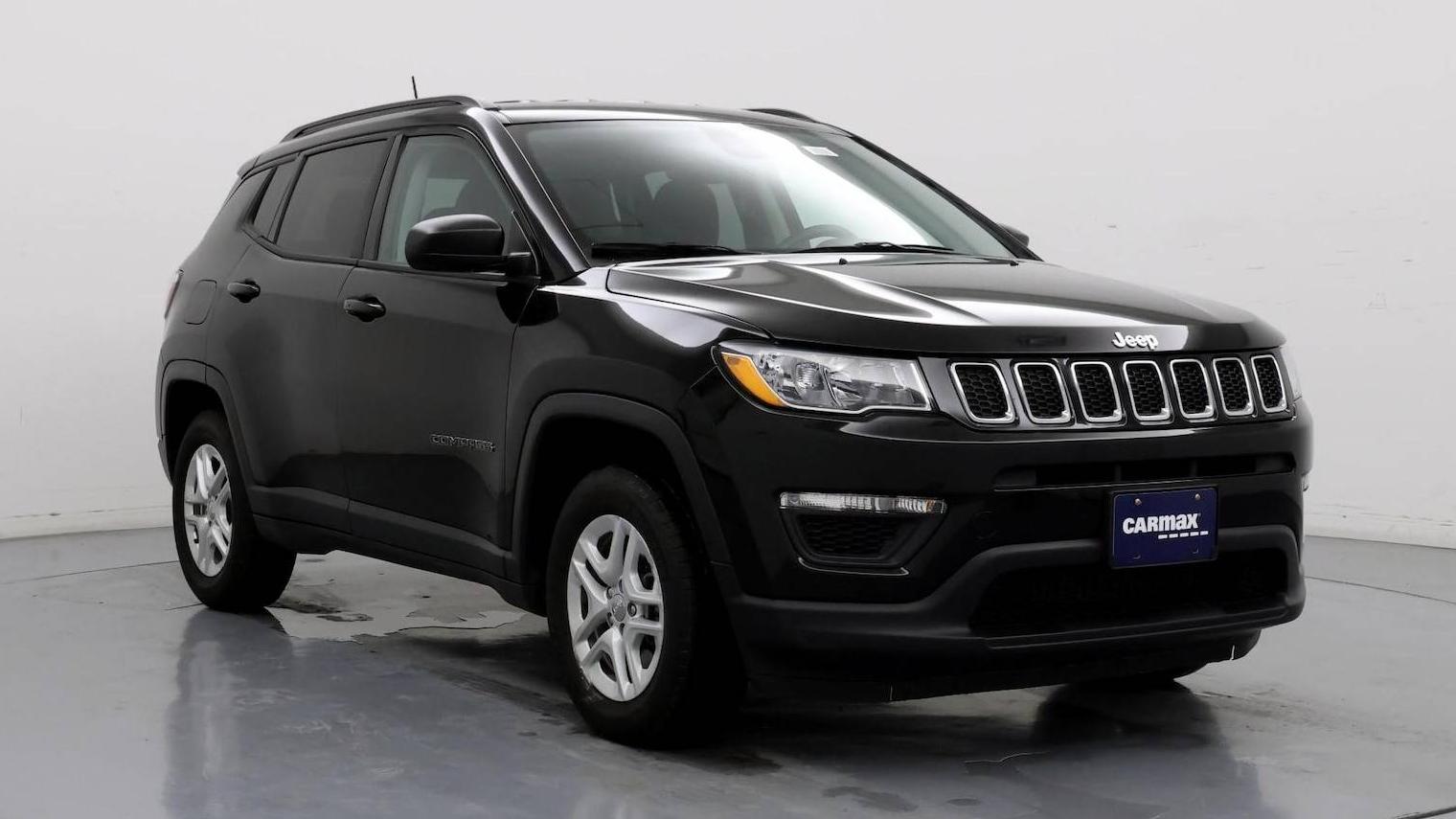 JEEP COMPASS 2018 3C4NJCAB3JT346083 image