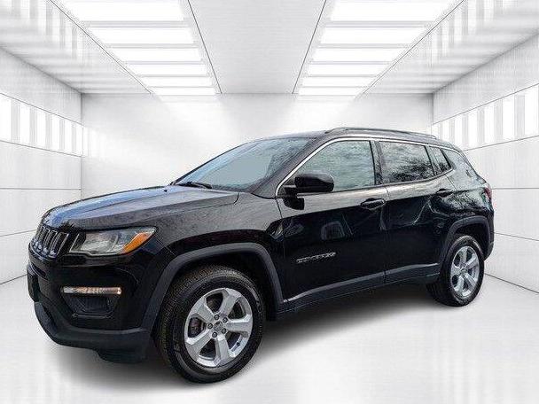 JEEP COMPASS 2018 3C4NJDBB5JT282696 image