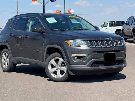 JEEP COMPASS 2018 3C4NJDBB4JT103290 image