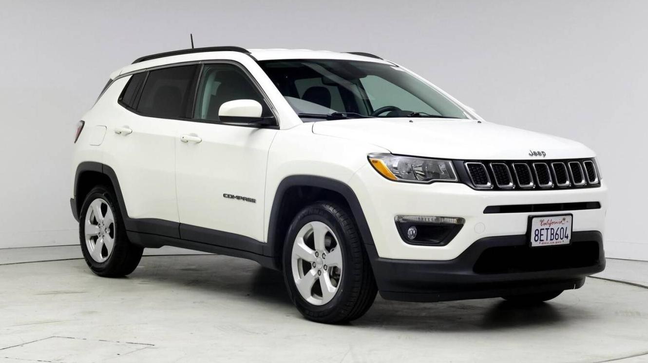 JEEP COMPASS 2018 3C4NJCBB6JT461761 image