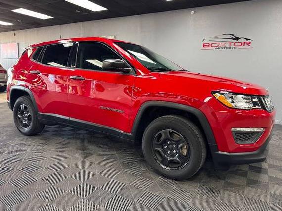JEEP COMPASS 2018 3C4NJCAB8JT335354 image