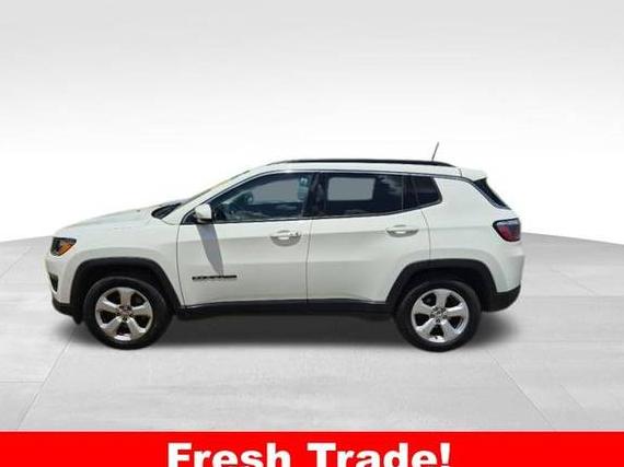 JEEP COMPASS 2018 3C4NJCBB6JT140173 image