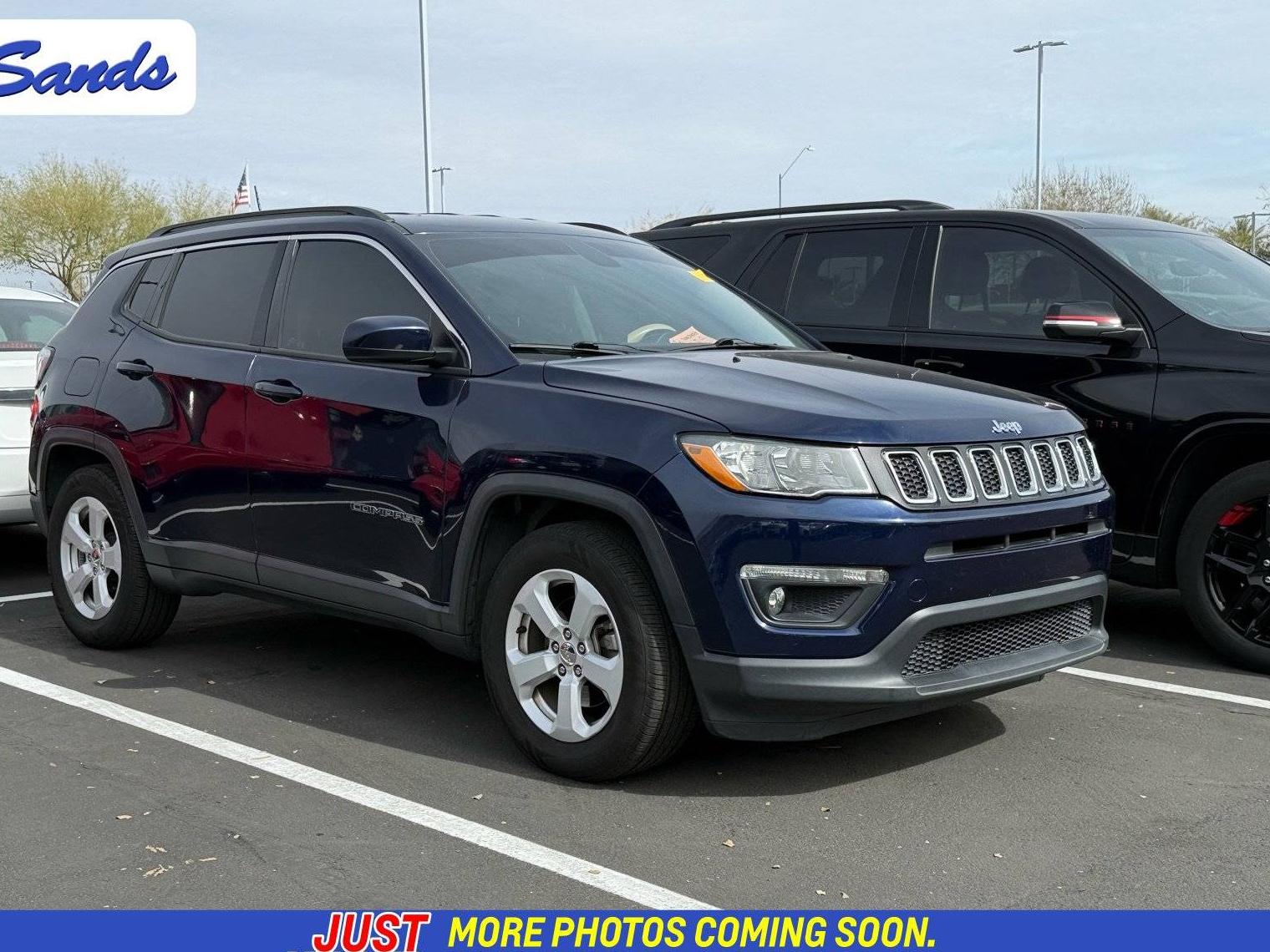 JEEP COMPASS 2018 3C4NJCBB4JT233547 image