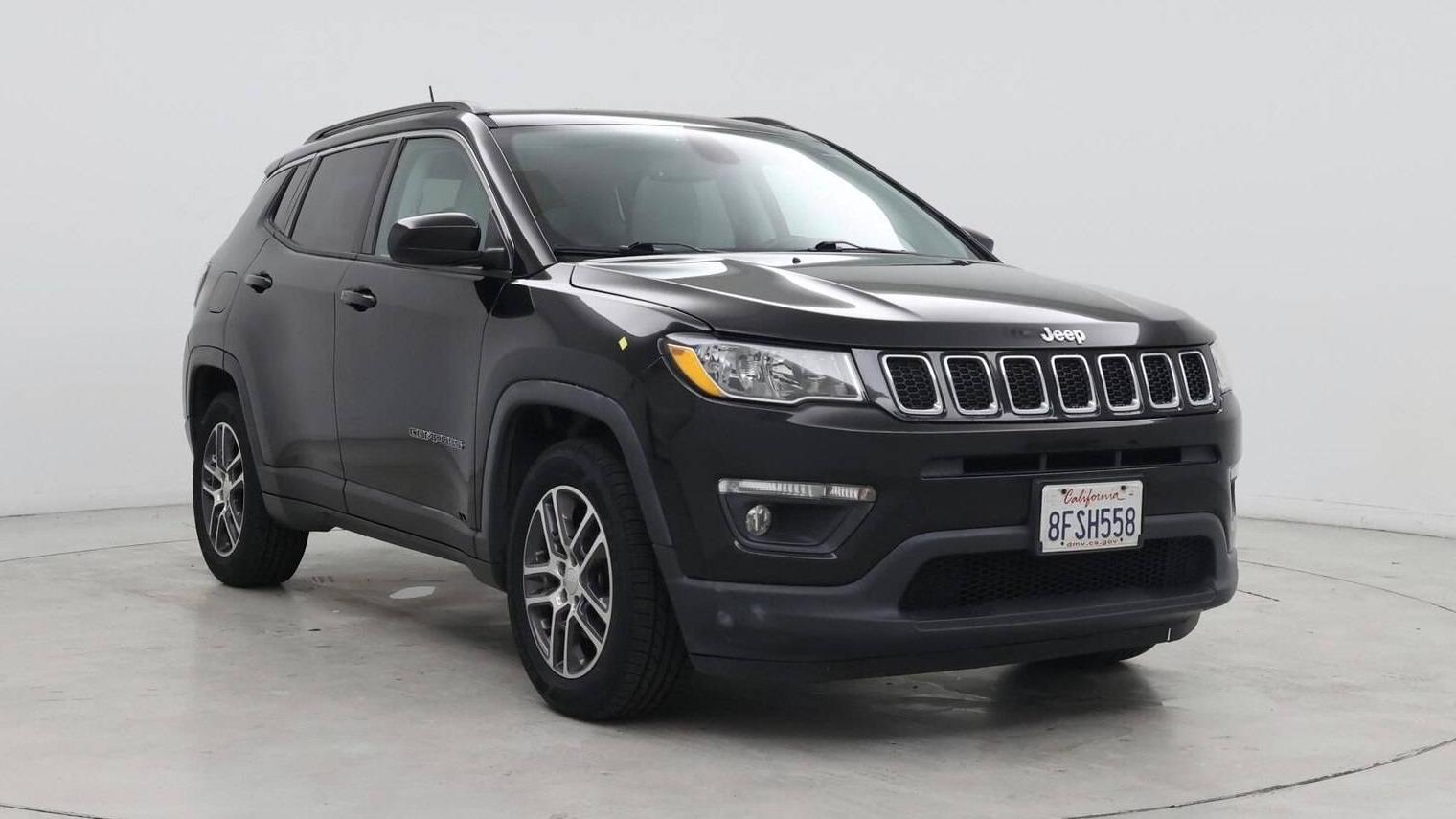 JEEP COMPASS 2018 3C4NJCBB2JT461000 image JEEP COMPASS 2018 3C4NJCBB2JT461000 image