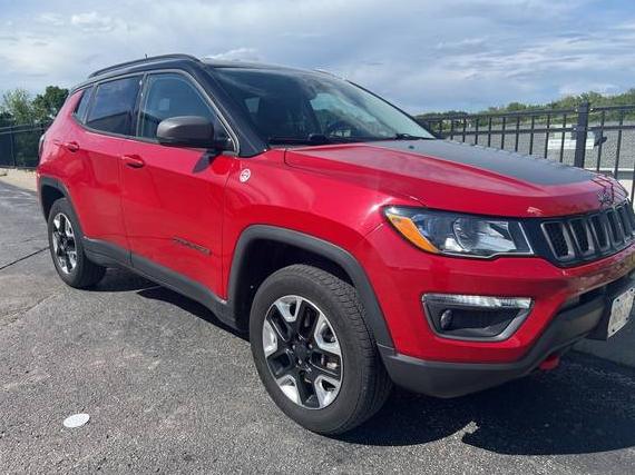 JEEP COMPASS 2018 3C4NJDDB6JT239871 image