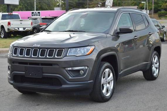 JEEP COMPASS 2018 3C4NJDBB9JT138889 image JEEP COMPASS 2018 3C4NJDBB9JT138889 image