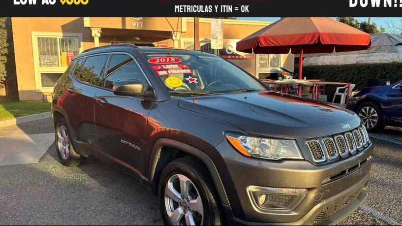 JEEP COMPASS 2018 3C4NJCBB4JT309039 image