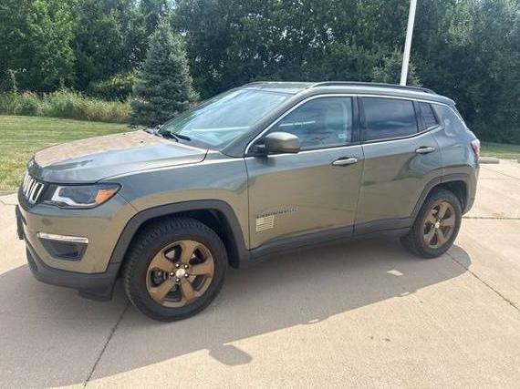 JEEP COMPASS 2018 3C4NJDBBXJT263562 image