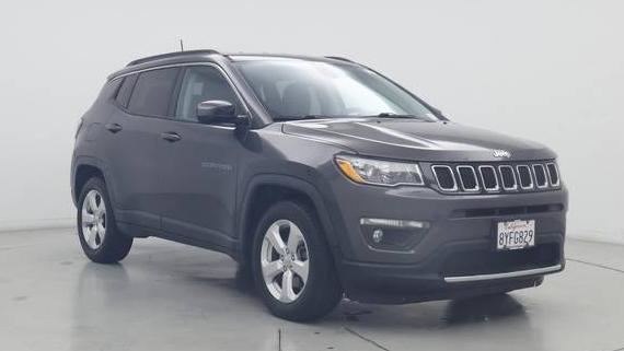 JEEP COMPASS 2018 3C4NJCBB3JT503156 image