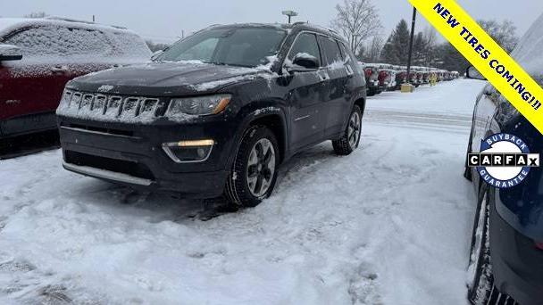 JEEP COMPASS 2018 3C4NJDCB9JT372576 image