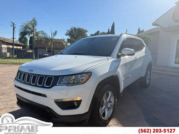 JEEP COMPASS 2018 3C4NJCBBXJT466526 image
