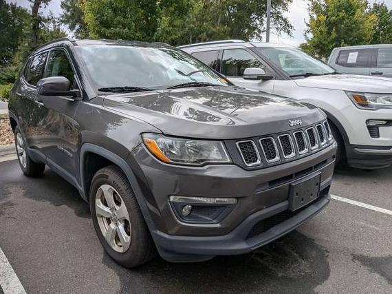 JEEP COMPASS 2018 3C4NJDBB4JT154613 image