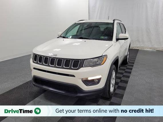 JEEP COMPASS 2018 3C4NJDBB1JT366188 image