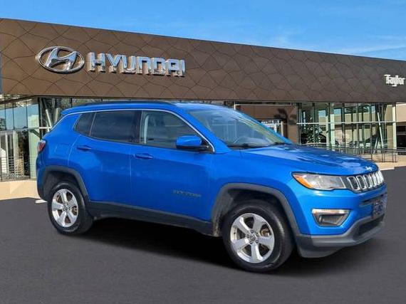 JEEP COMPASS 2018 3C4NJDBB2JT177162 image