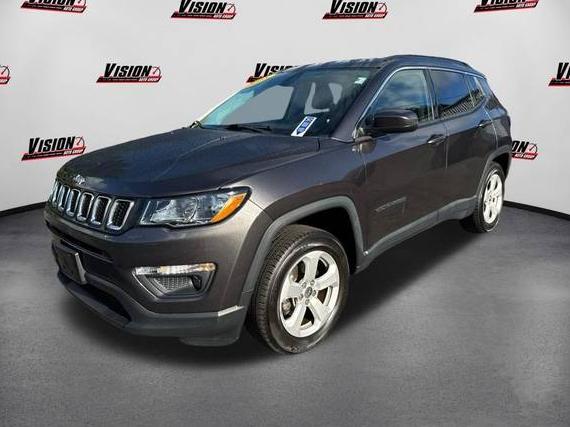 JEEP COMPASS 2018 3C4NJDBB4JT423015 image