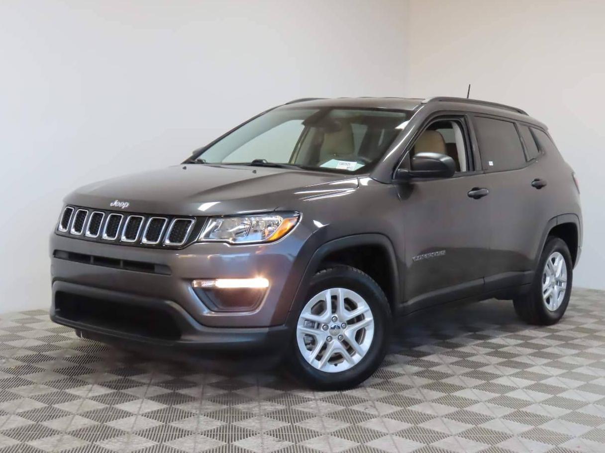 JEEP COMPASS 2018 3C4NJCAB2JT215064 image