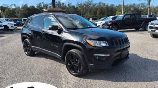 JEEP COMPASS 2018 3C4NJDBBXJT395866 image