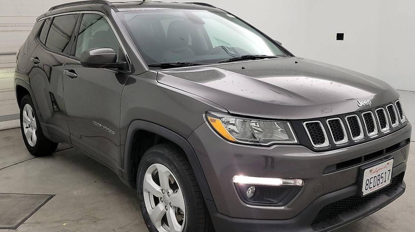 JEEP COMPASS 2018 3C4NJCBB3JT441130 image