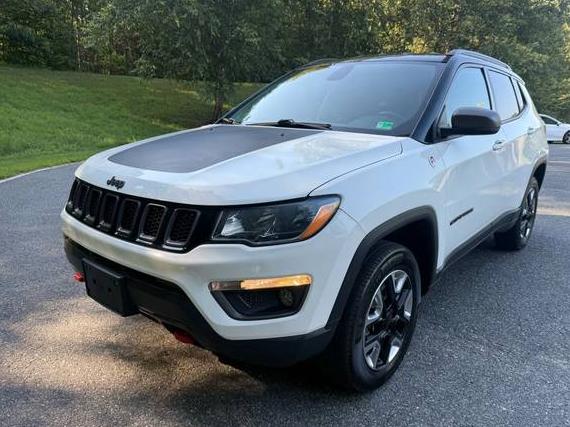 JEEP COMPASS 2018 3C4NJDDB9JT199172 image