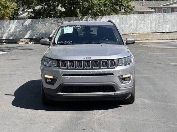 JEEP COMPASS 2018 3C4NJDBB5JT313879 image
