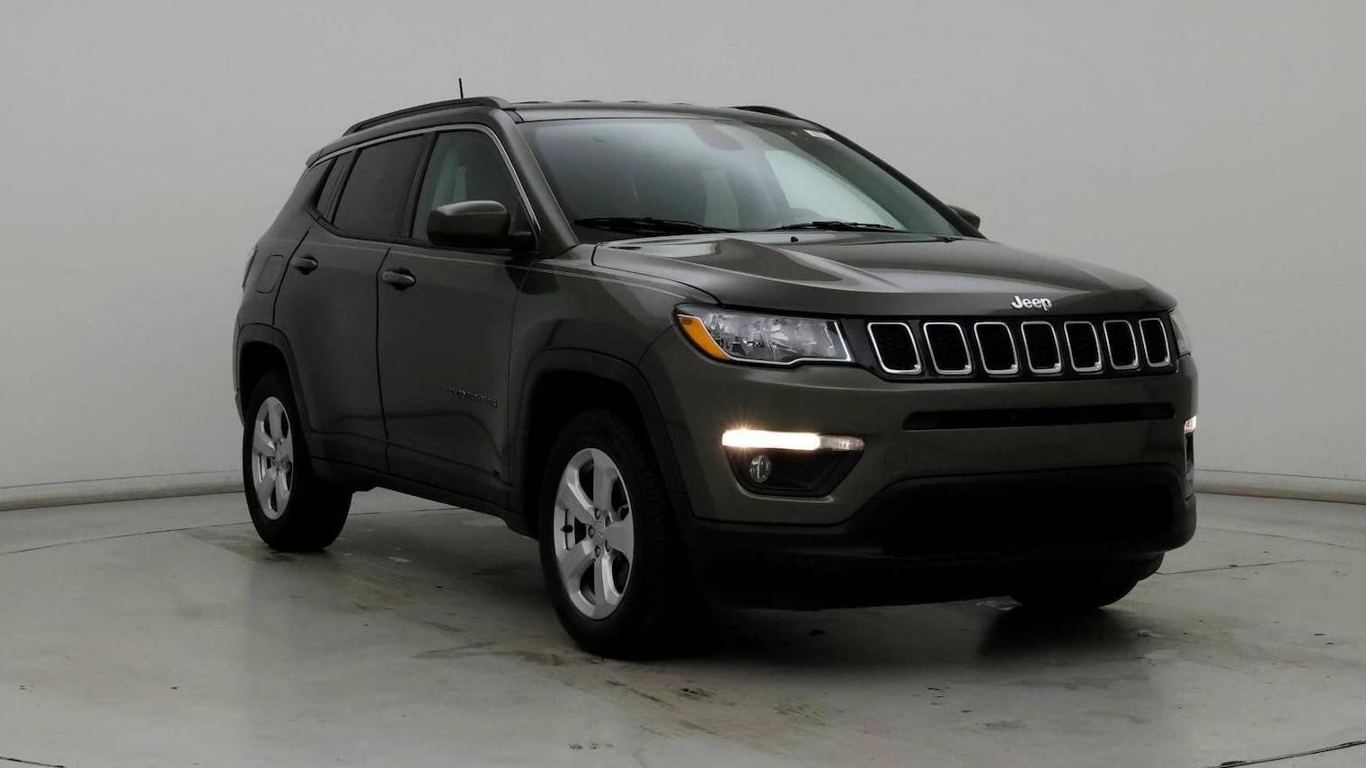 JEEP COMPASS 2021 3C4NJDBB2MT534599 image