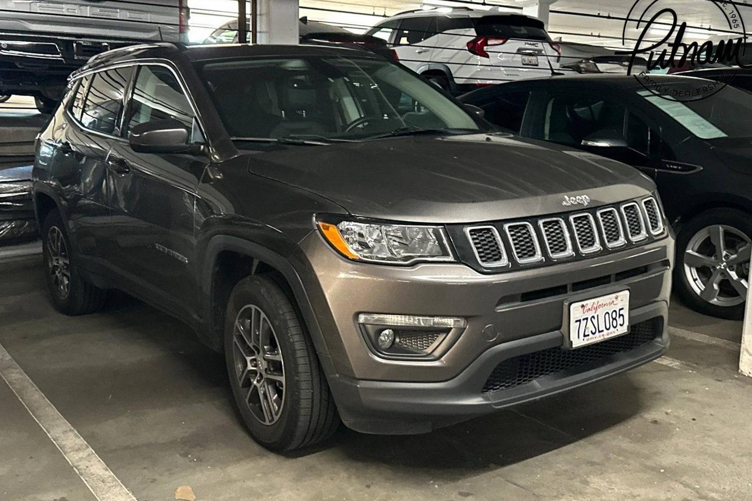 JEEP COMPASS 2017 3C4NJDBB3HT665871 image