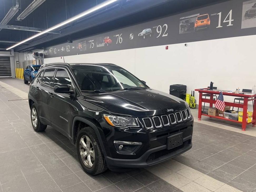 JEEP COMPASS 2017 3C4NJDBB4HT653387 image