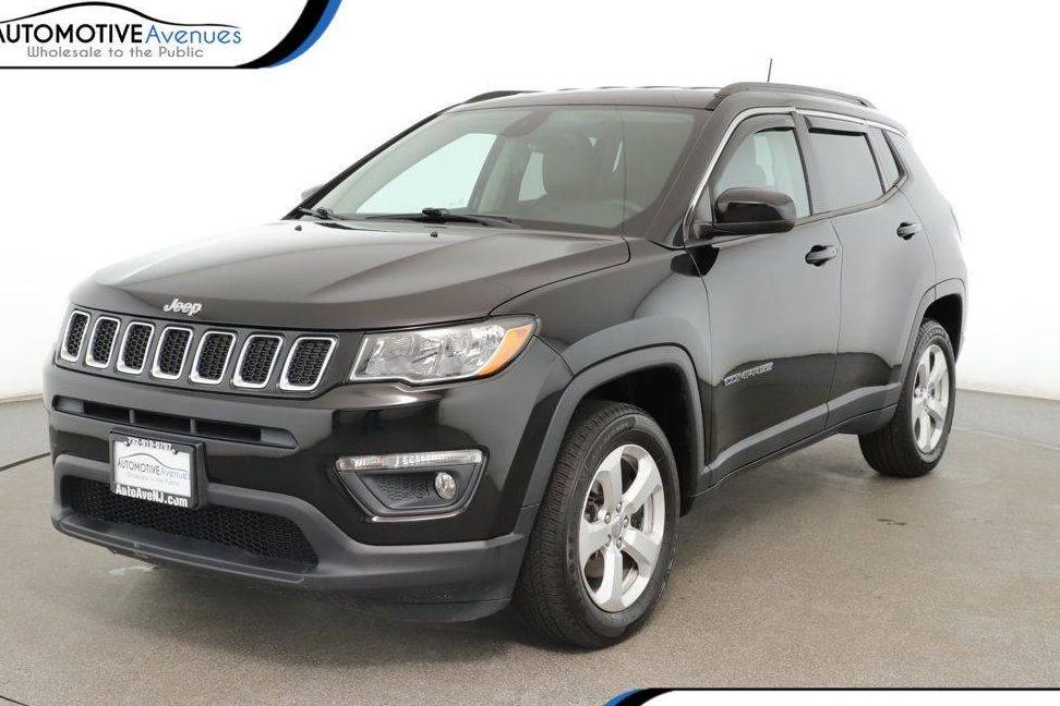 JEEP COMPASS 2017 3C4NJDBB1HT651158 image