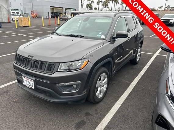 JEEP COMPASS 2017 3C4NJDBB7HT687906 image