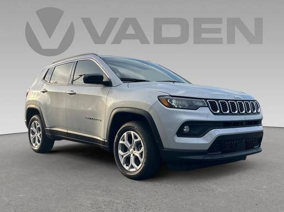 JEEP COMPASS 2024 3C4NJDBN0RT107049 image JEEP COMPASS 2024 3C4NJDBN0RT107049 image