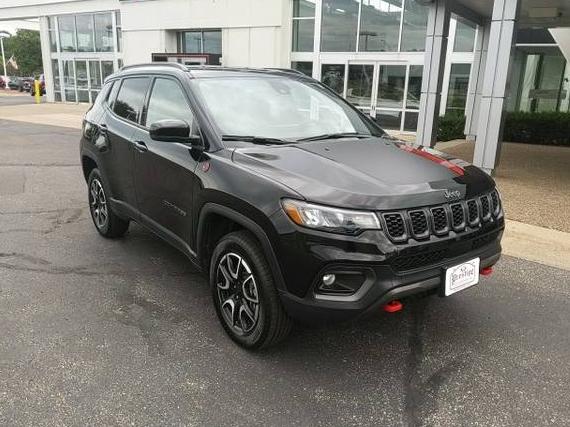 JEEP COMPASS 2024 3C4NJDDNXRT137477 image JEEP COMPASS 2024 3C4NJDDNXRT137477 image