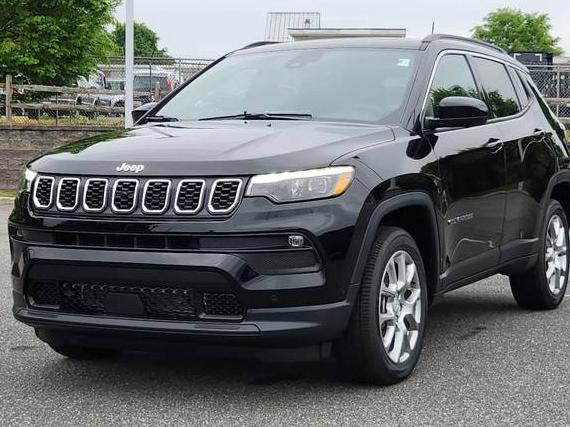 JEEP COMPASS 2024 3C4NJDFN2RT127183 image