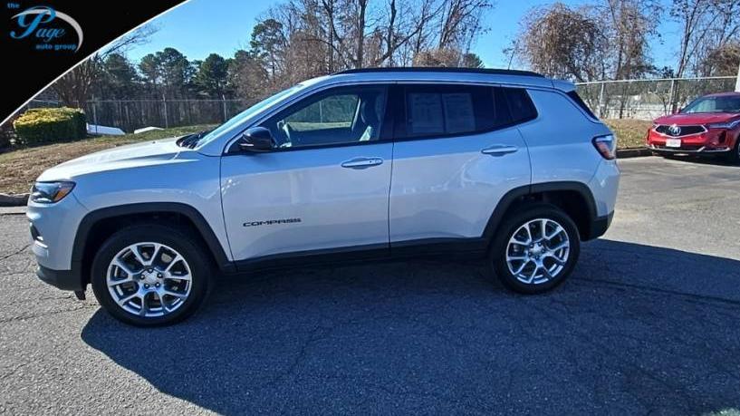 JEEP COMPASS 2024 3C4NJDFN8RT107729 image