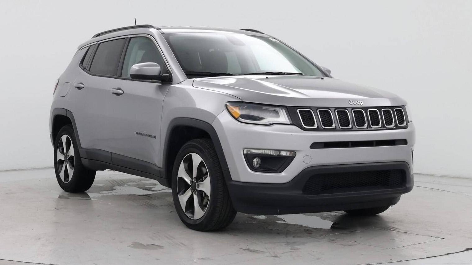 JEEP COMPASS 2020 3C4NJDBB9LT100825 image