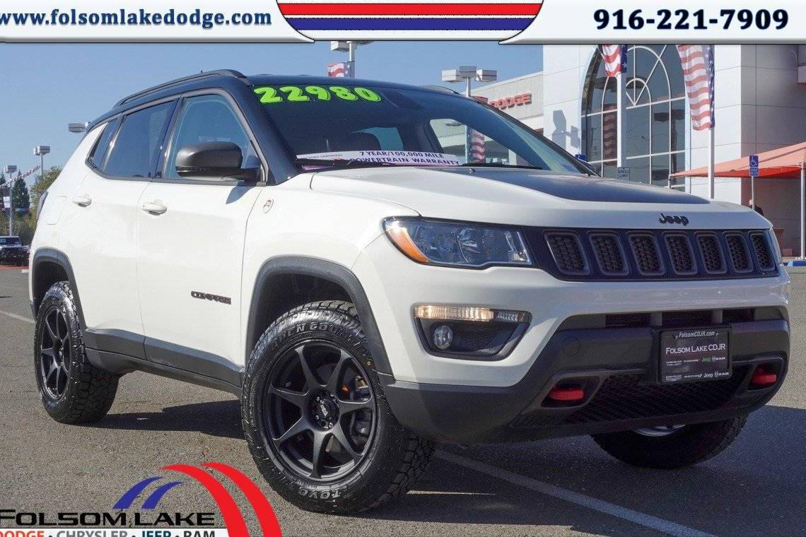 JEEP COMPASS 2020 3C4NJDDB3LT123868 image