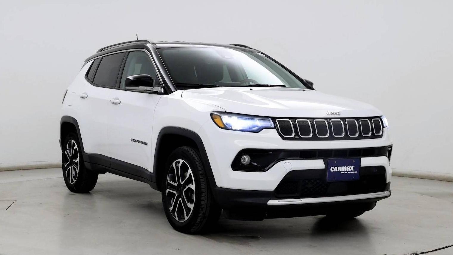 JEEP COMPASS 2022 3C4NJDCB7NT113817 image