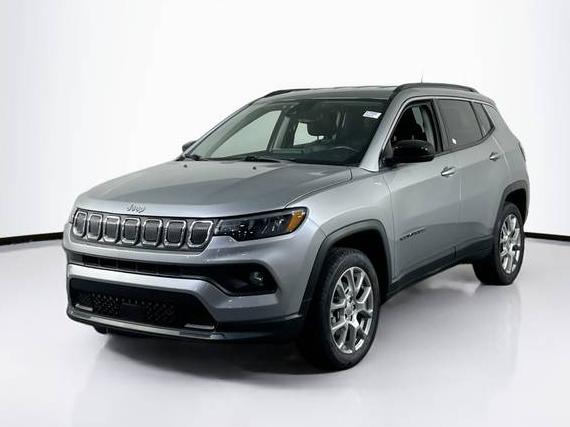 JEEP COMPASS 2022 3C4NJDFB6NT203830 image