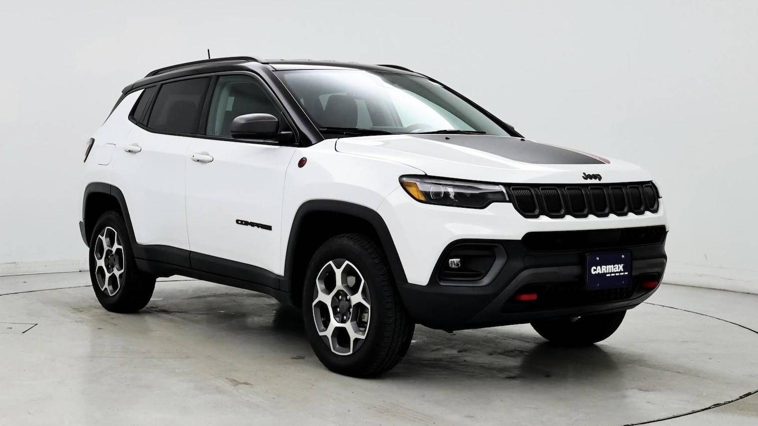 JEEP COMPASS 2022 3C4NJDDB4NT154596 image