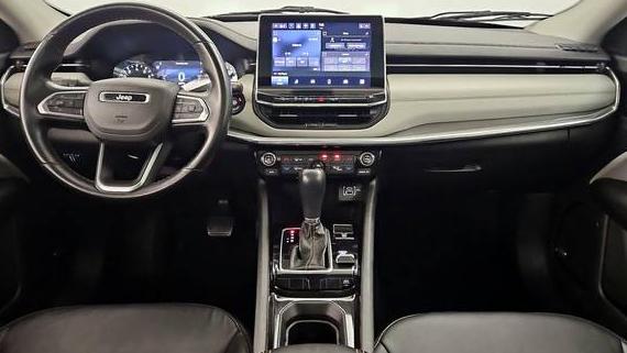 JEEP COMPASS 2022 3C4NJDCB5NT172901 image