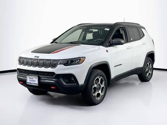 JEEP COMPASS 2022 3C4NJDDB7NT158139 image