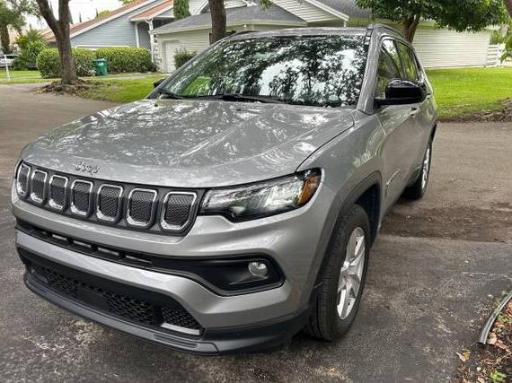 JEEP COMPASS 2022 3C4NJCBB6NT225729 image
